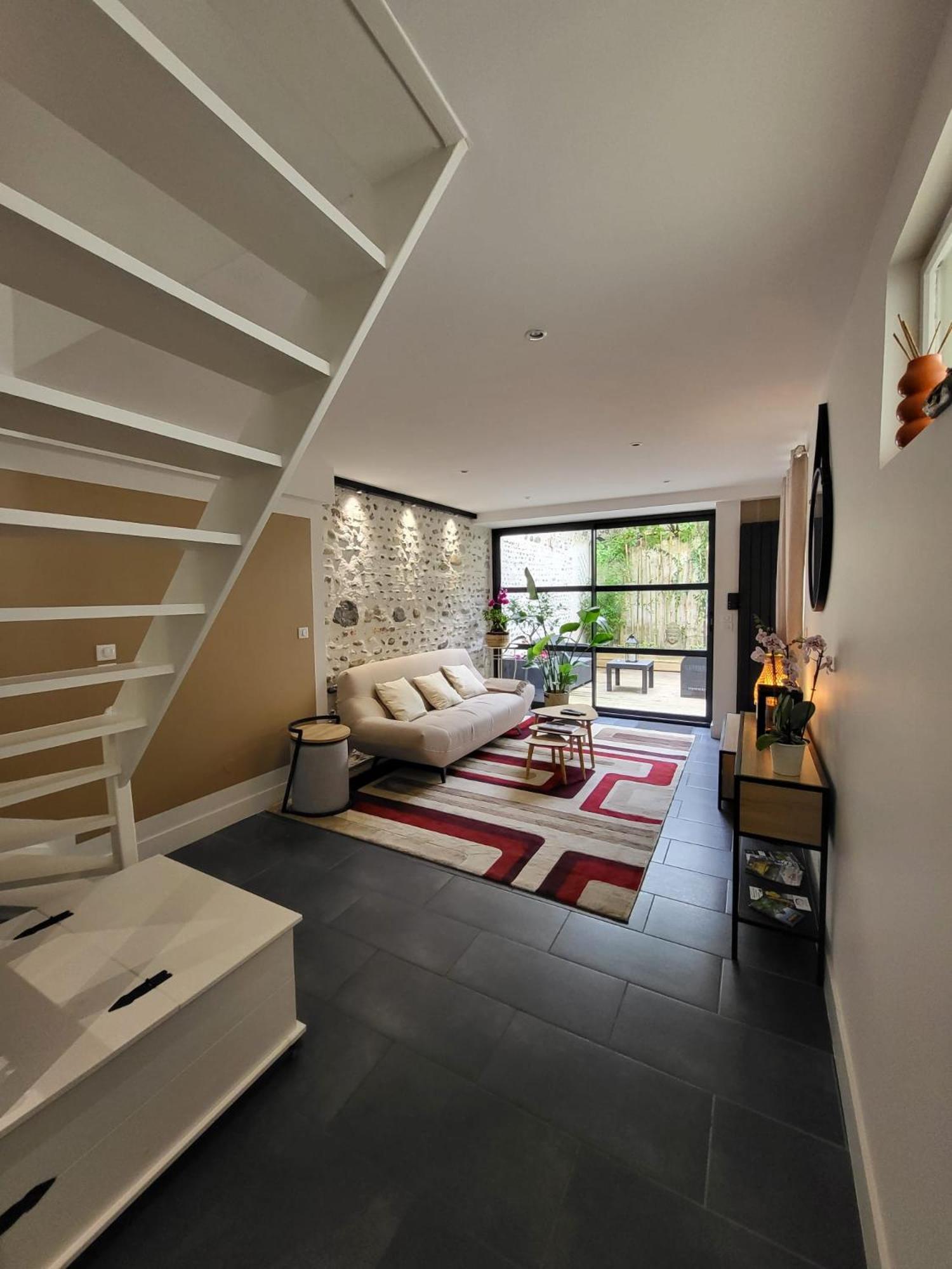 Le Patio - Appartement Calme - Hyper Centre بو المظهر الخارجي الصورة